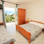 Apartment Studio 10188b Viganj